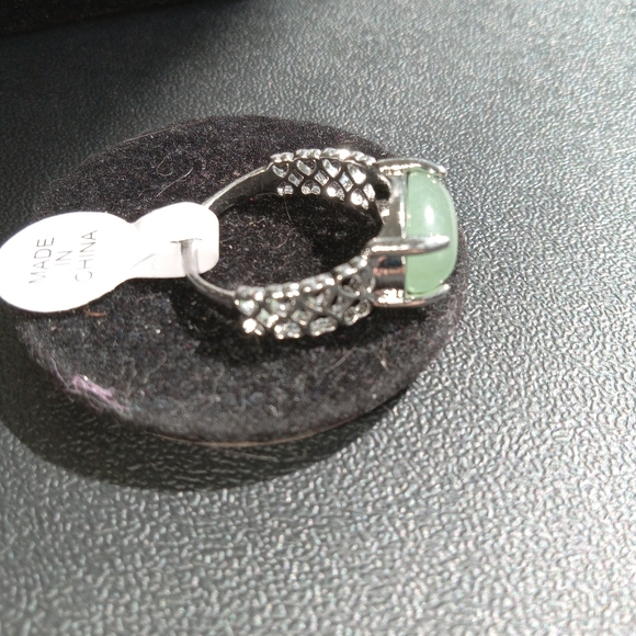 Green Enamel And Silver Plated ring With Heart Band for women - Picture 2 of 4